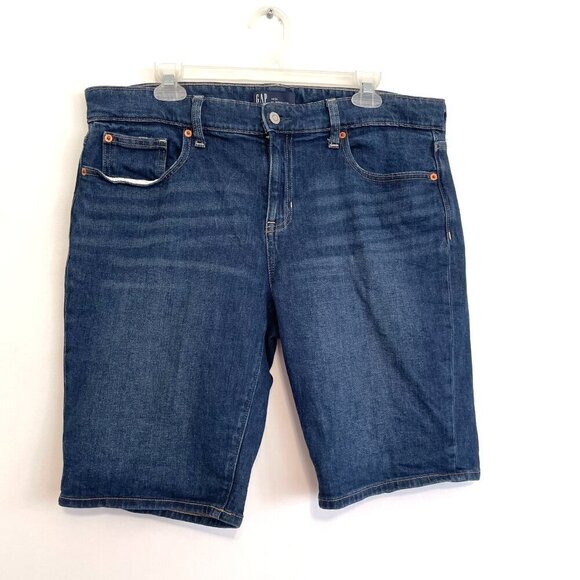 GAP DENIM 9" Denim Bermuda Shorts Dark Wash Indigo Blue Jean Shorts 14 / 32 32" - Picture 2 of 16